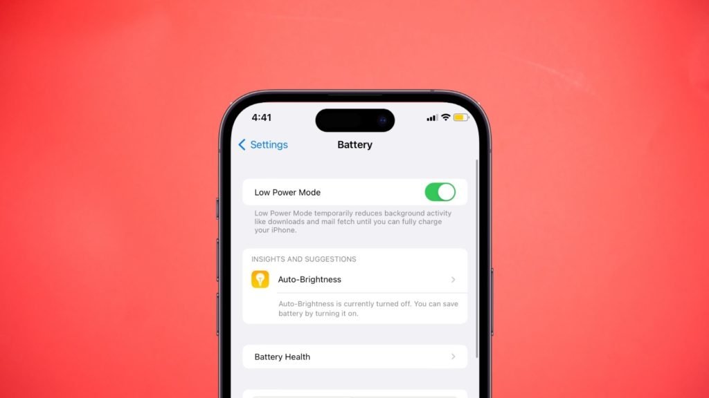 How to Improve iPhone 14 Battery Life (7 Tips)